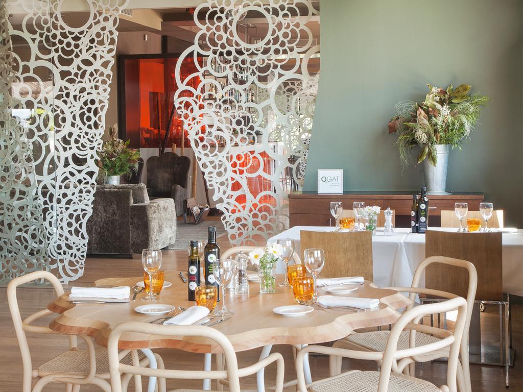 Qgat Restaurant Events & Hotel Sant Cugat del Vallès Exterior photo