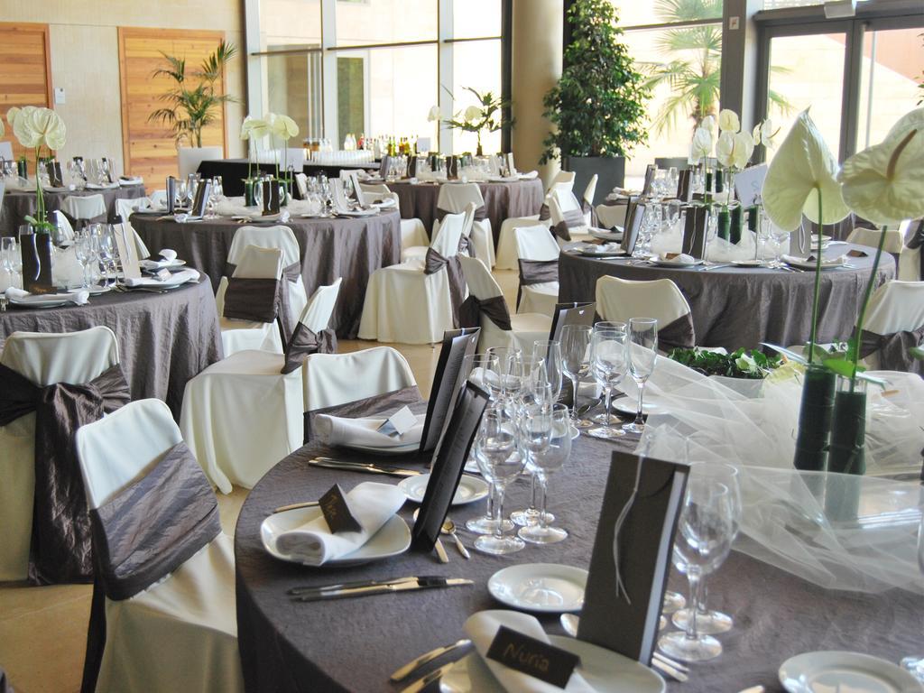 Qgat Restaurant Events & Hotel Sant Cugat del Vallès Exterior photo